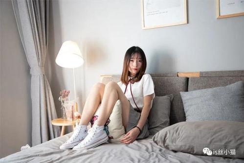 最新帆布鞋爆料视频,爆款视频曝光,潮流趋势一网打尽! 第2张 最新帆布鞋爆料视频,爆款视频曝光,潮流趋势一网打尽! 第2张